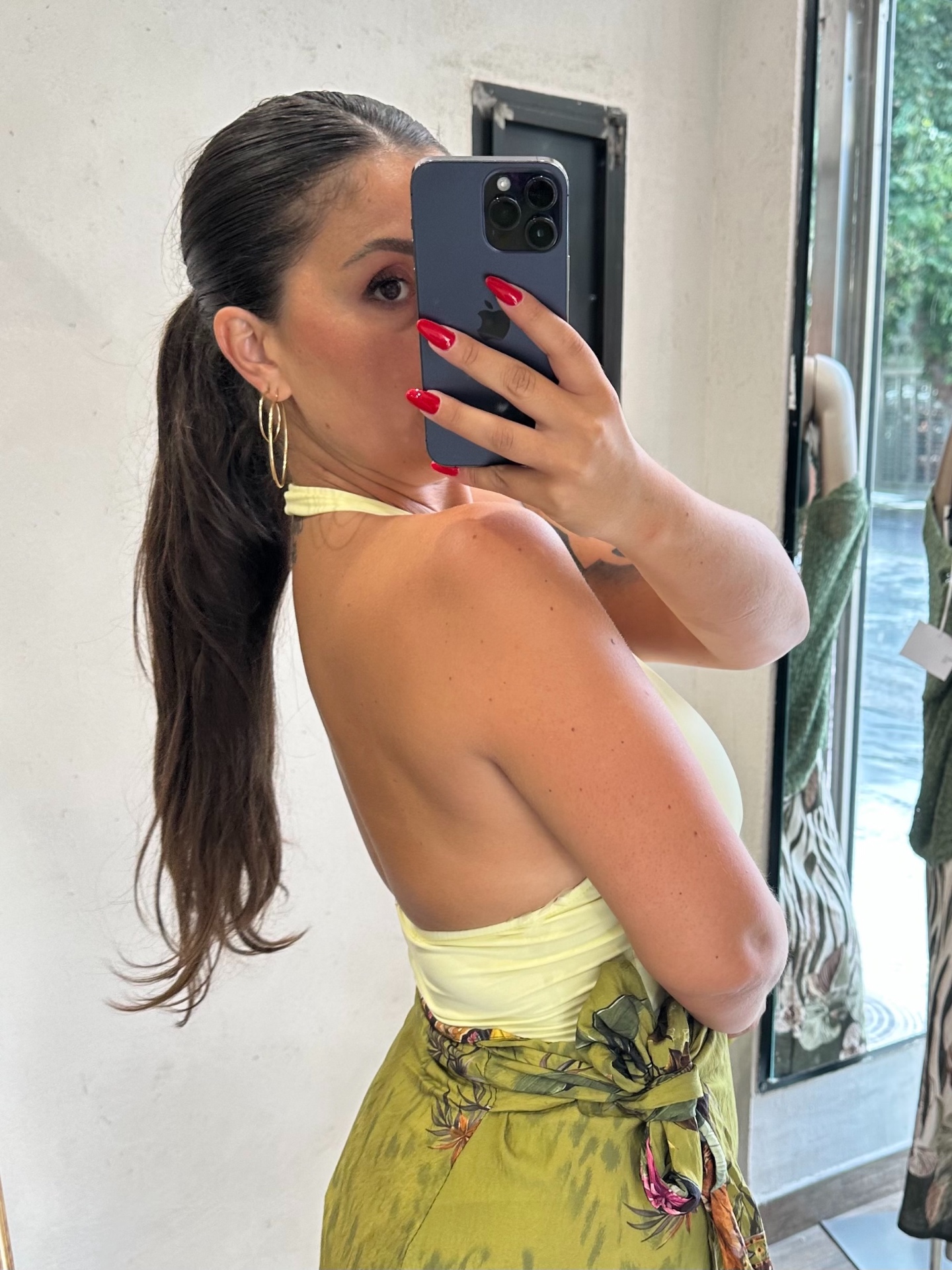 Body halter in viscosa scollo profondo