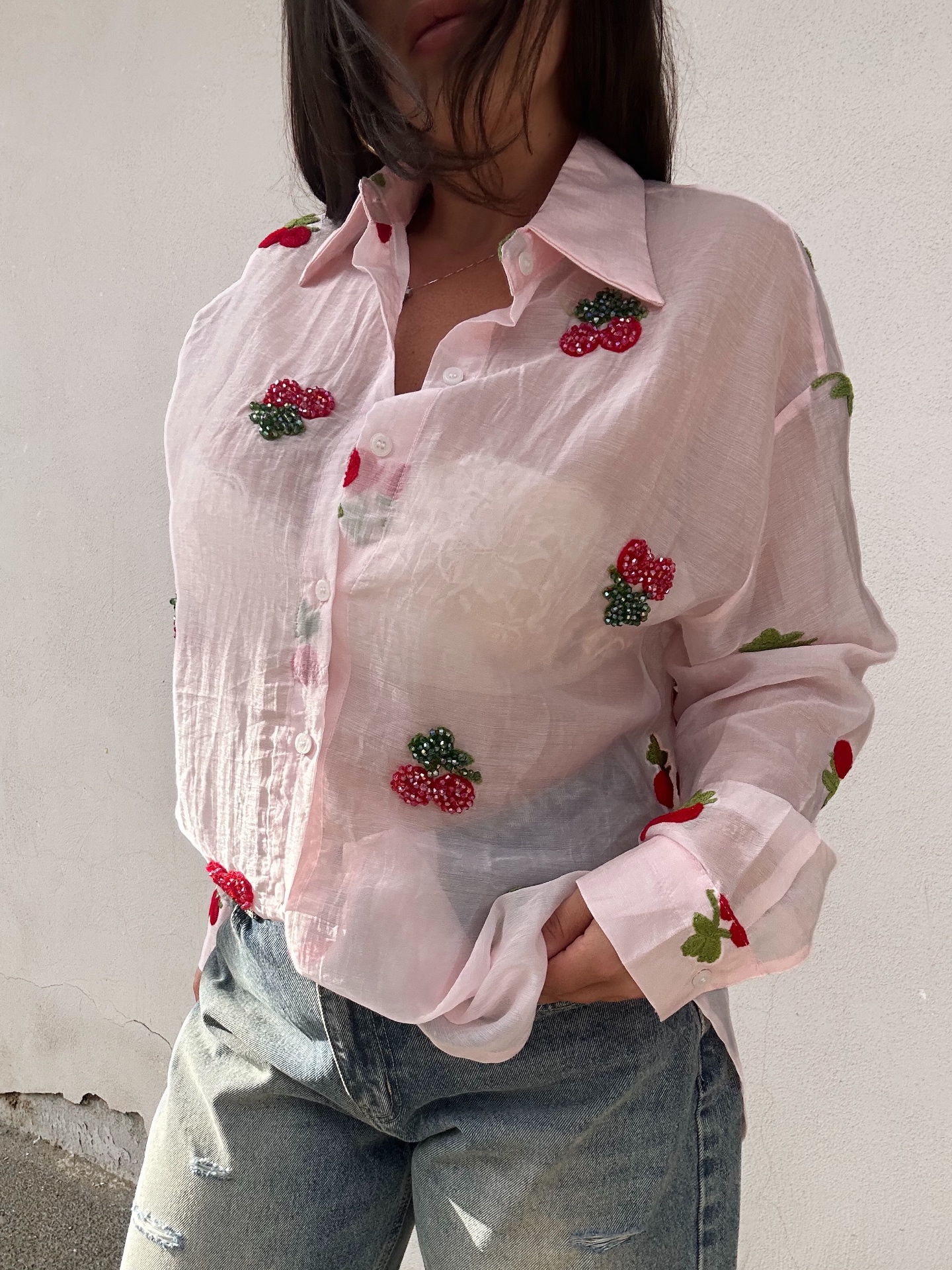 Camicia rosa ciliegie strass